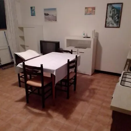 アパート By The Sea Pag - 18464 *